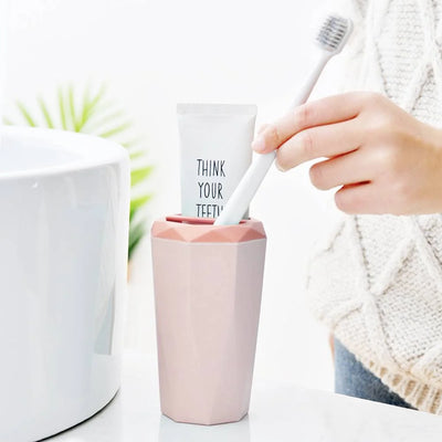 4 Piece Pink Bathroom Accessories Set Plastic Luxury Couple Wash Kit Shower Room Bathroom Decoration